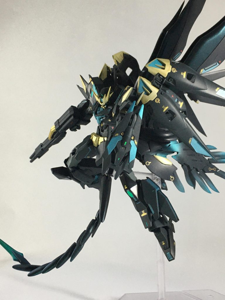 アクション  ヒートロッド。こちらはエピオンを意識してみました。