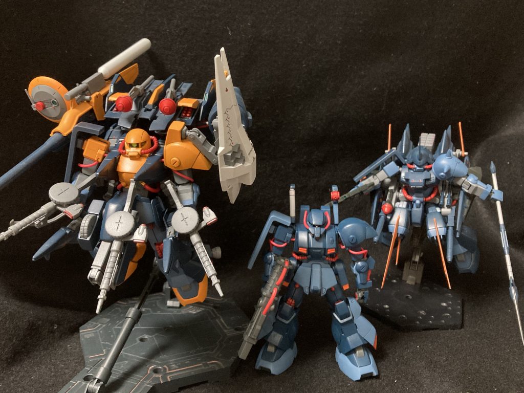 先にも述べたように自分が気合いを入れて作るハイザックにはオレンジ，青，紺の3色と赤いパイプを使うのが決まりとして1作目には「空間機動」2作目には「陸上戦闘」今回の3作目には「汎用性」を突き詰めた機体としてリライズ辺りにハイザックマスターとして名を馳せたい…馳せて作ったのが製作背景です…ハイザックは…宇宙の心…0(:3 )〜