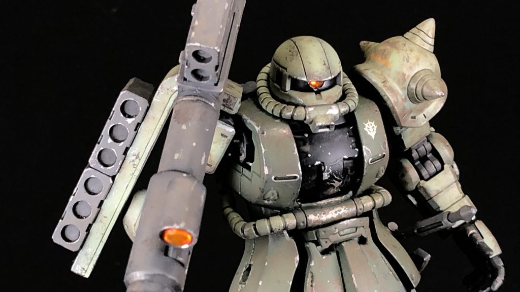 バズーカにもクリアパーツを使用しています。