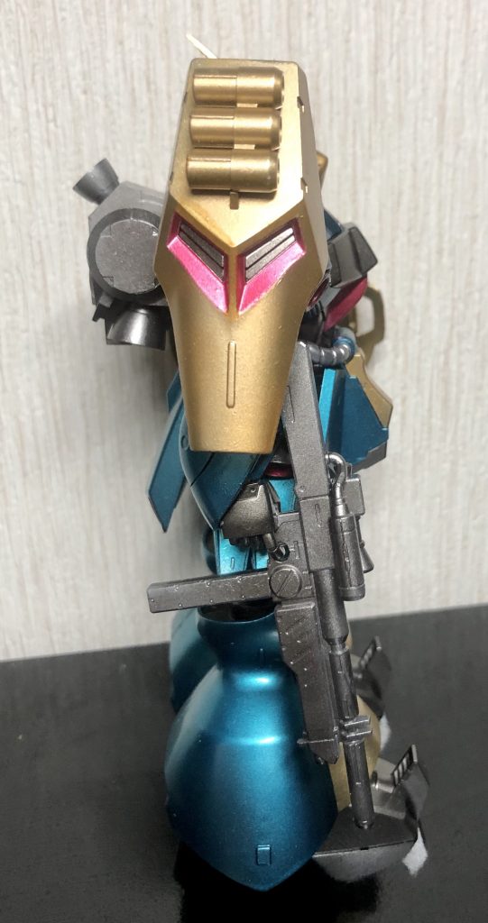 フロント、リア、両サイド今回の画像はこれだけですw肩や一部外装部分のみキャンディ塗装っぽい仕上がりになりましたが、大半がただのメタリック塗装になりましたw気が向いたら(多分無い)、ポーズや付属品含め、写真を撮り直そうかと思います