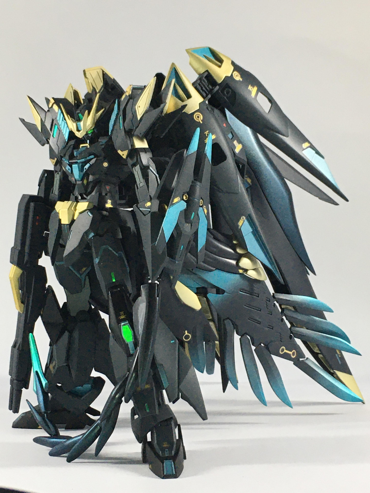 ユーラヴェンガンダム ヤタグラス Dachさんのガンプラ作品 Gunsta ガンスタ