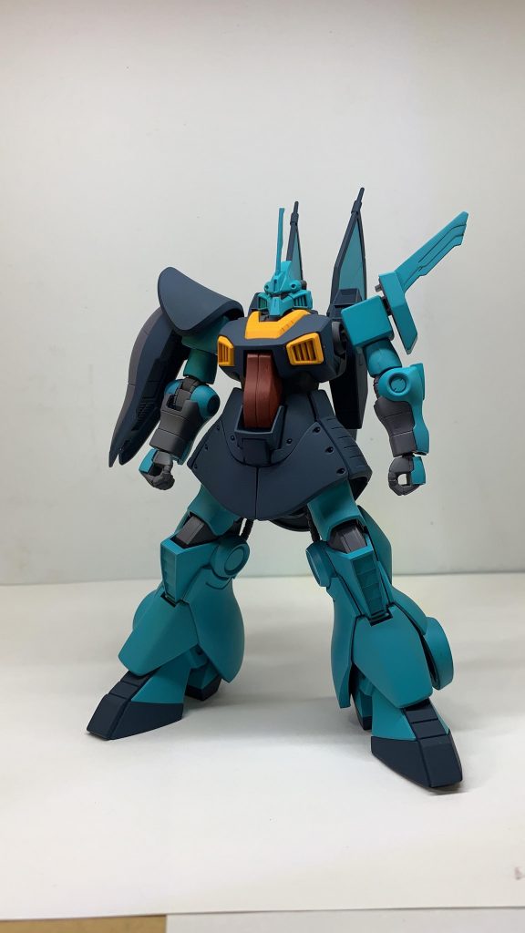 塗料はミスターhobby水性とガイアカラーをよく使ってます。