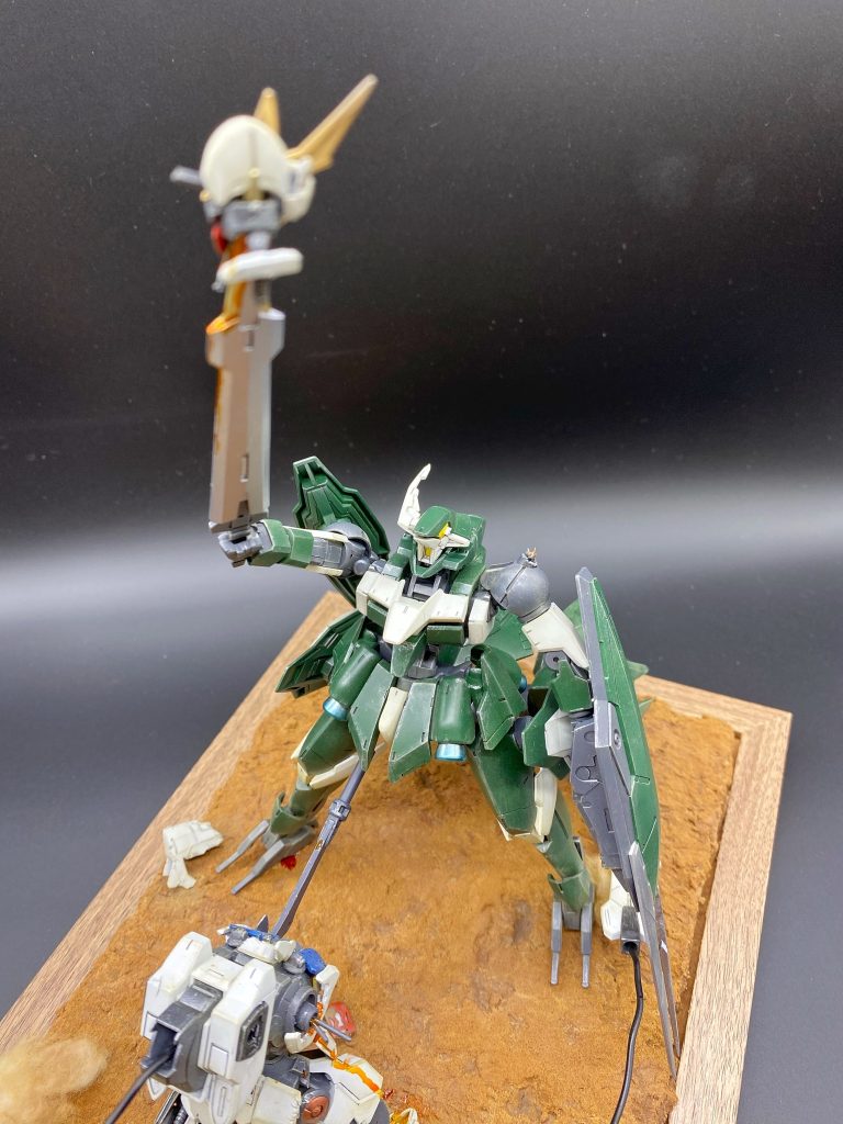 考証をしっかり行い、原作に限りなく近づけるように、バルバトスもレギンレイズジュリアもダメージ加えました