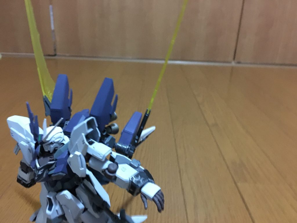 オマケの没案。光の翼。