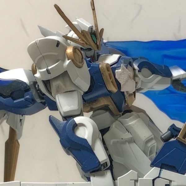 ウイングガンダム-アルビオン