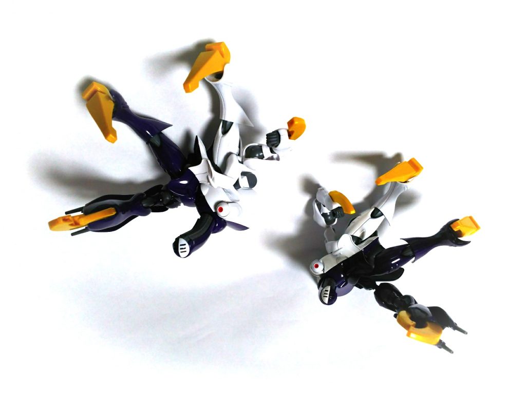 変形！　ユーリスディス・シニストラ・ディキトゥス（正義さす左指）リーベルダス・デクストラ・ディキトゥス（自由なる右指）