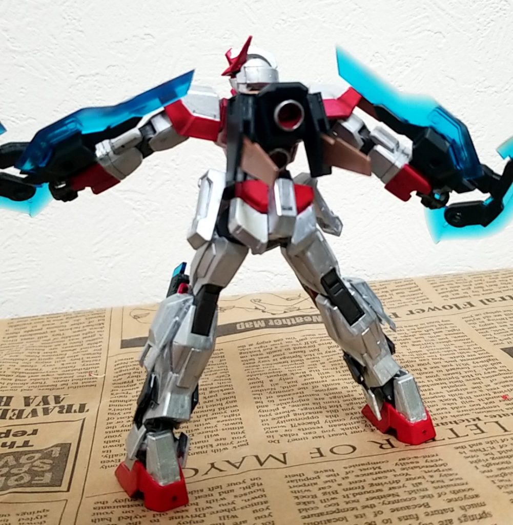 放熱板が設置されている実はとある機能が仕込まれていたり?‥‥‥‥