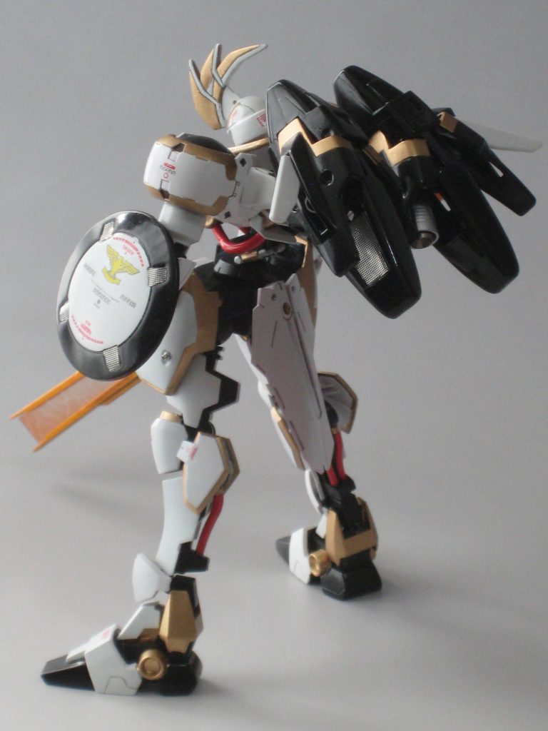 背面ぎみショットです