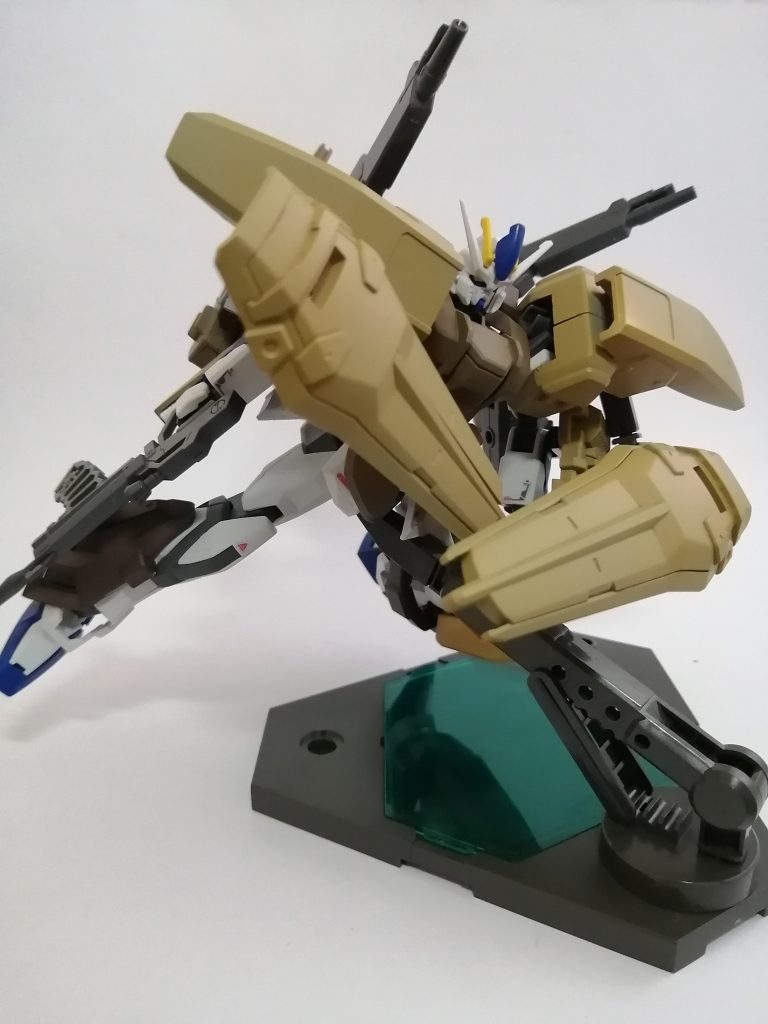 アクションです〜