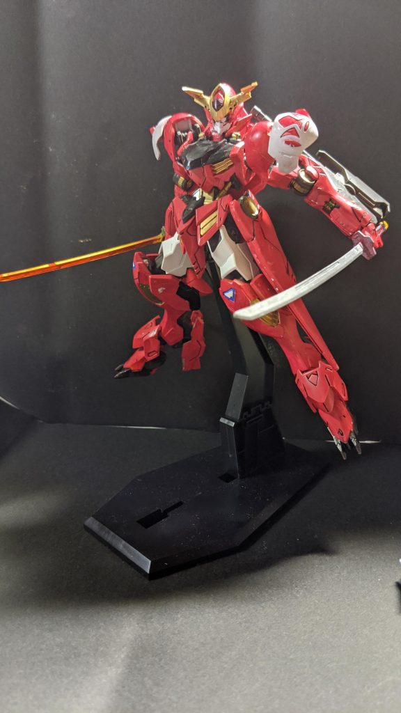 小太刀二刀流、右鬼斬り左ナガレオーガ専用の刀で乱戦時に役立つ!