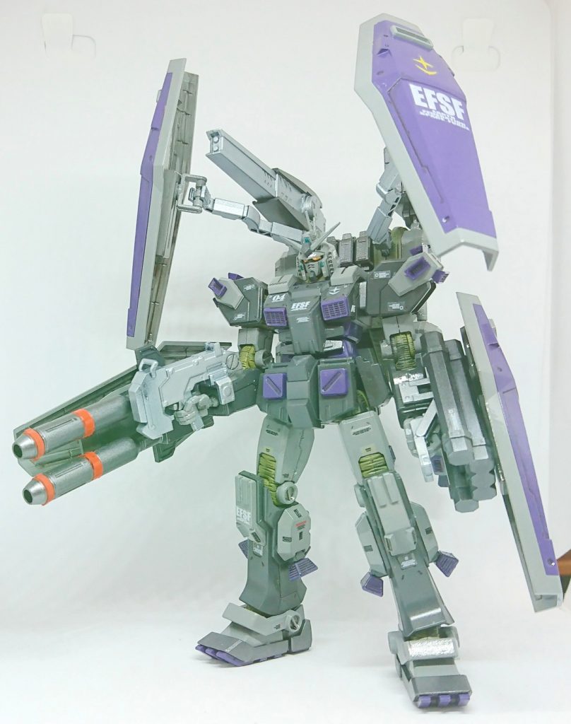 デカールまで終了、身綺麗な状態はここまで！