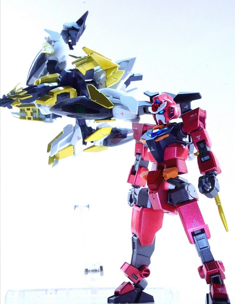 コアガンダム。なんかこれを見てると、レッドウォーリアを作りたくなるから不思議。