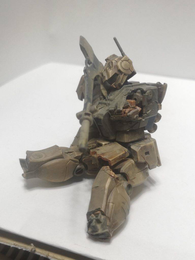 手足を失っても戦おうとするところに致命傷を食らった…そんなイメージです。