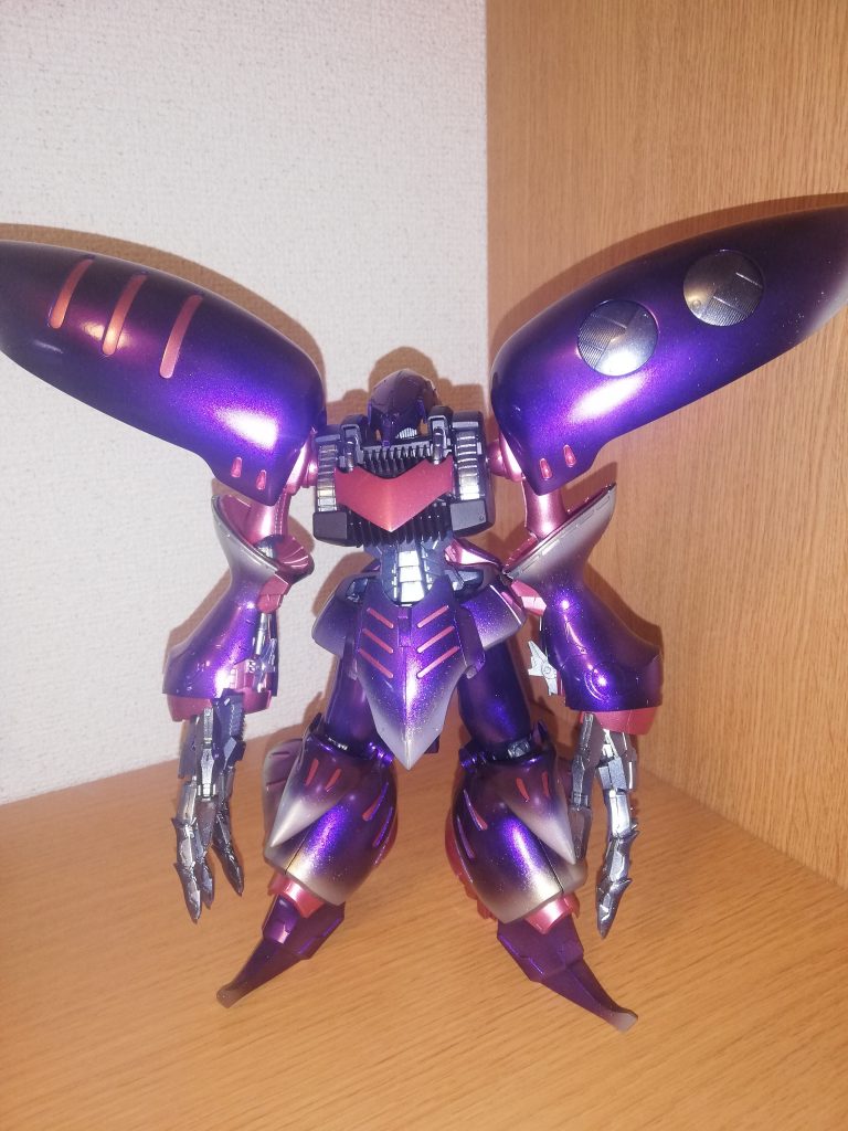 フラッシュ撮影テッカテカです