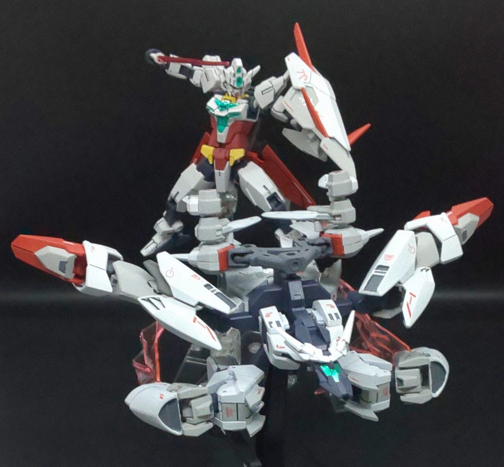 他のsignガンダム同様、連携攻撃で相手を翻弄します。