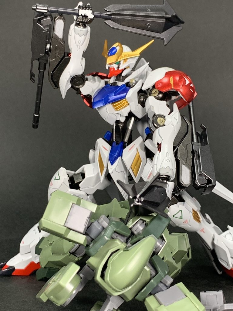 ユーゴーがないので素組みグレイズと