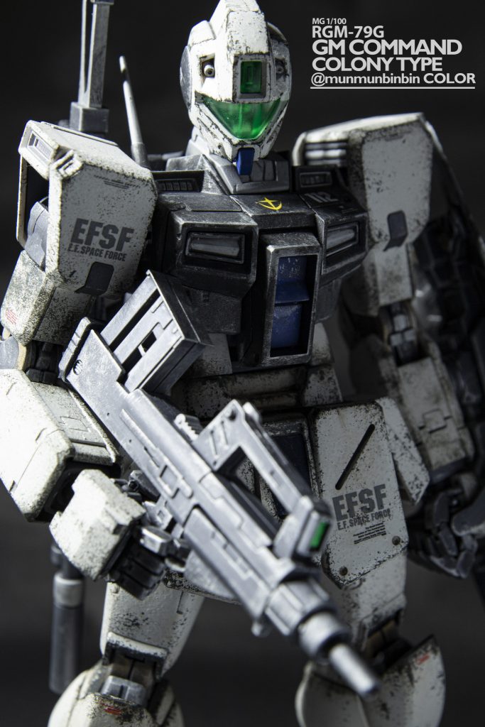 ・まとめ　正直あんま納得できてないところもあるんですけど、HGなんて目じゃないくらいのデカさとガッシリした安定感を見ていると「完成してよかったな～～～」ってめちゃくちゃ達成感があります。ただちょっとしばらくMGいいかなって気にもなります…制作カロリー重いし…その分楽しいんだけどね！今見たら膝裏塗ってないじゃんハゲそう(白目)