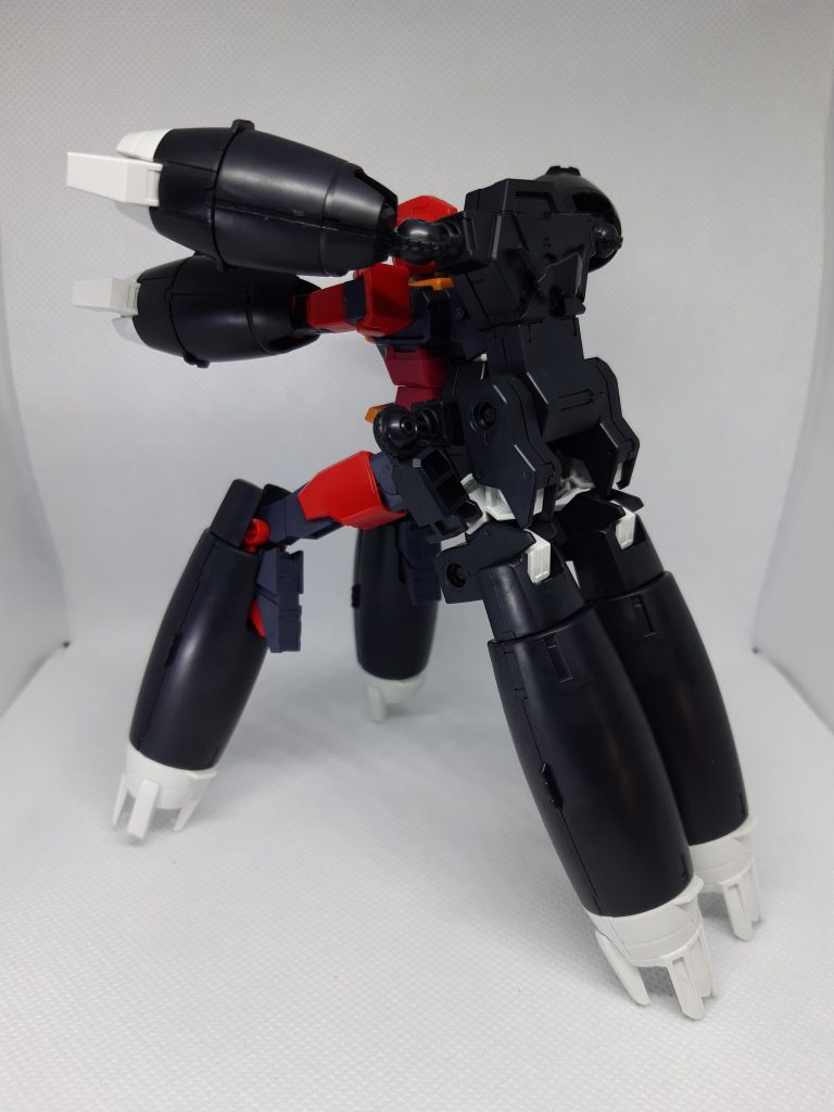 アウンリゼの脚が横に開けないのが惜しいところ。