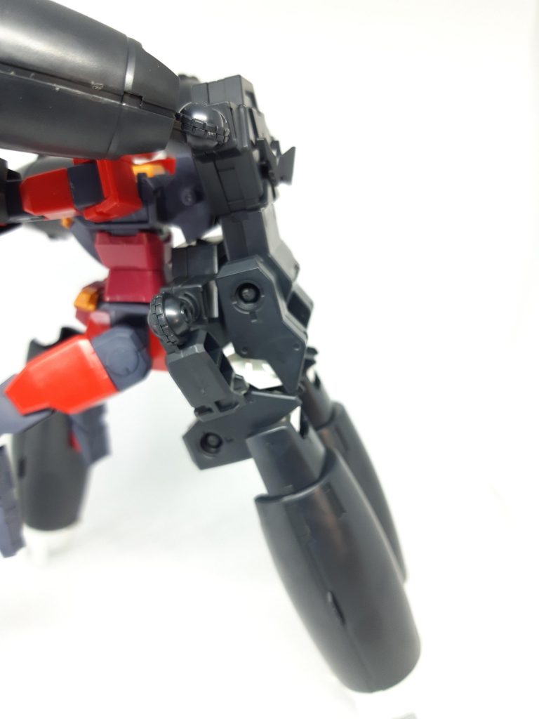 接続部のアップ。またアウンリゼアーマーで色々遊んでみたいと思いますので、面白いのができたら投稿します。