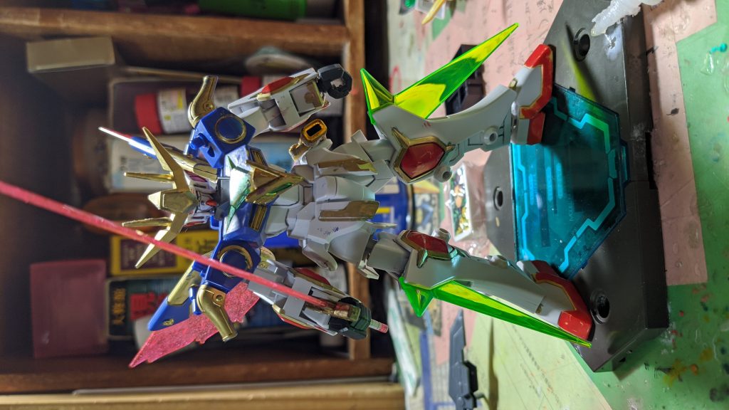 スタービクトリー武者頑駄無リアル形態。SD形態よりも出力が上がっている