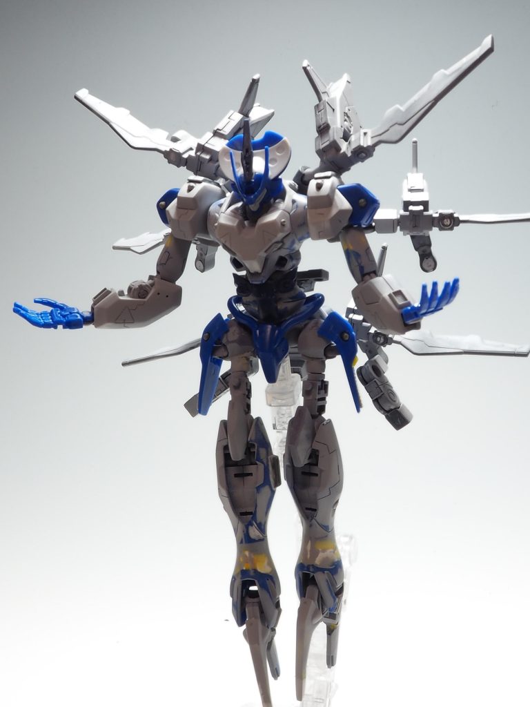 サフチェックの写真ですが…まさにヤッケ仕事!完成品にサフをかけたような写真をアップする人もいますが、スゴいと思います!自分はこの時、細かいあらが見えて見えて…