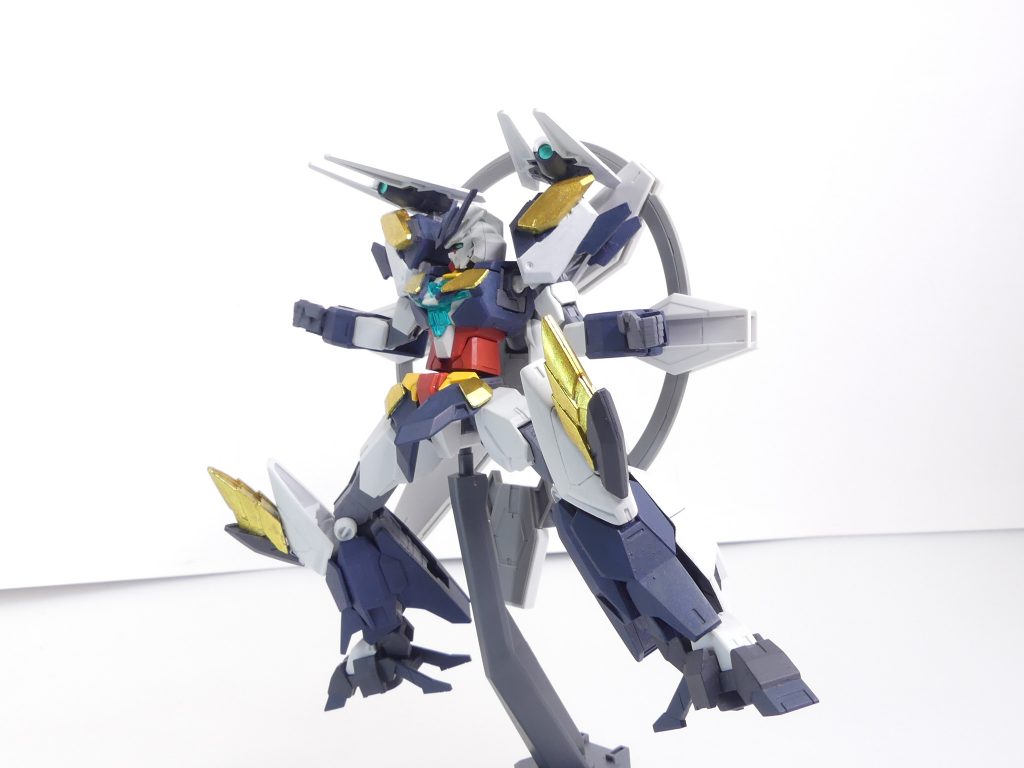 大気圏の脱出:アヴァランチレックスバスターからの遠隔射撃を受け、ネプテイトガンダムはヴォワチュール・リュミエールのリングを展開。「ビルドダイバーズ」のチーム4機(+換装用ジュピターアーマー)を(一部エクスヴァルキランダーのアシストとヒロトの思いで)宇宙空間まで運ぶだけの力を有した。勿論本来の使用方法ではない。大気圏脱出後、同アーマーは投棄され、スペースデブリとなってエルドラの宙域を漂うこととなる。それは、イヴの残した「願い」。2ndCDCには完全対応。手を横に曲げてリングを作ります。