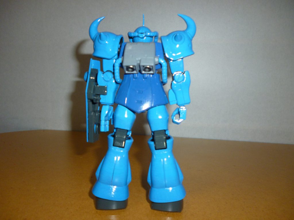 基本塗装終了時です。ここからマーキング、ツヤ消しトップコート、スミ入れ(ちなみにいつも通りの鉛筆&シャープペンに加え、一部面相筆による描き込み、スミ入れペンも使いました)、ウェザリングを行っていきました。改めてみると、ツヤツヤでしたねこの時は・・・。