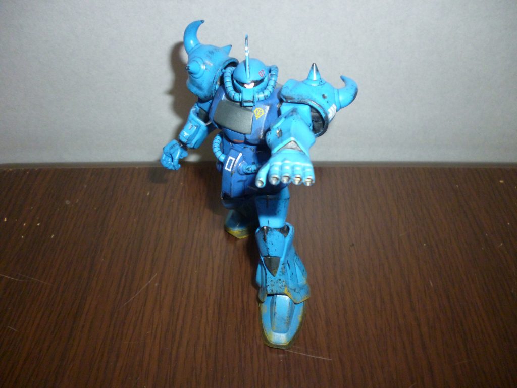 5連装マシンガンです。銃口内を黒鉄色で塗り、銃口周りにすす汚れを付けてみました。