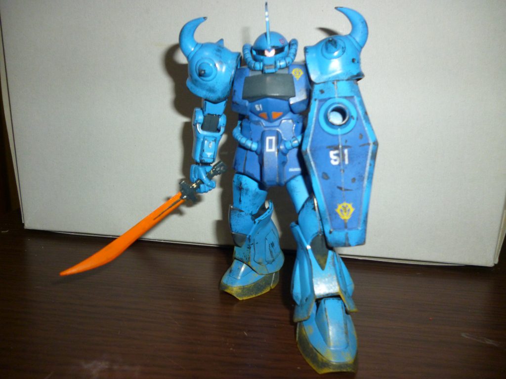 最後までご覧になっていただき、ありがとうございました。最近リバイブ版として発売されたグフは、可動範囲は素晴らしいですし、アニメ版のイメージで模型を製作するなら良いとは思うのですが、個人的にはこちらの「旧HGUC版」も決して捨てたものではないと思います。なにより、こちらの方が安いですしね(笑)。最後になりますが、本作品をご覧になっての感想などいただけますと幸いです。