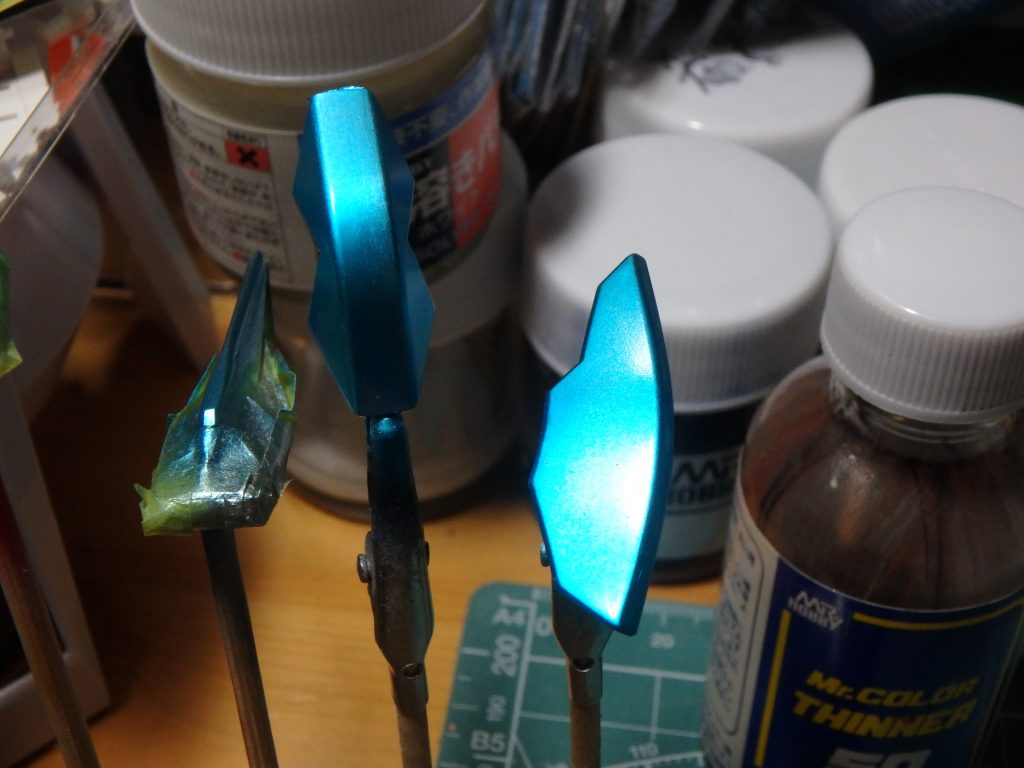 試行錯誤した青。いろんなテストピースを作りました。最後まで見て頂いてありがとうございました!