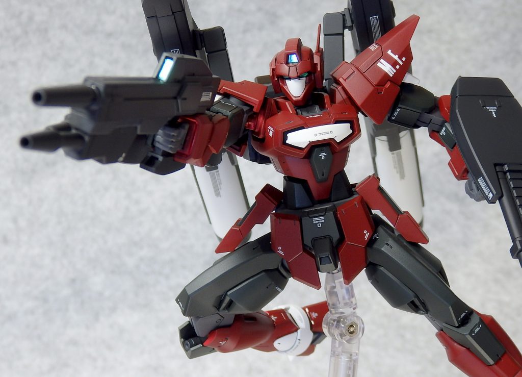 ~ACTION D.O.D.S MACHINEGUN~ドッズマシンガンは、Gバウンサーの携行武装であるドッズライフルを二連装型に改修し一撃の威力をより高めた武装である。