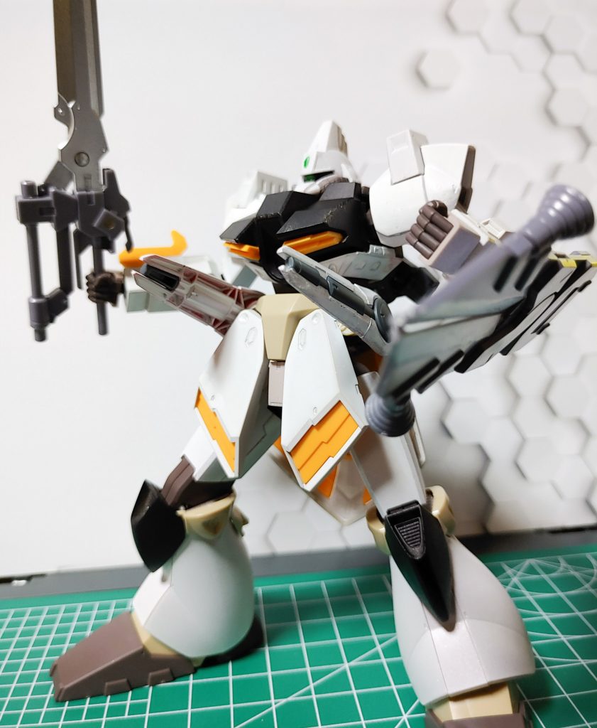 腰部ビームガン小型な割に強力だがエネルギー消費が激しいのでダイバー自身余り使いたがらない奥の手装備