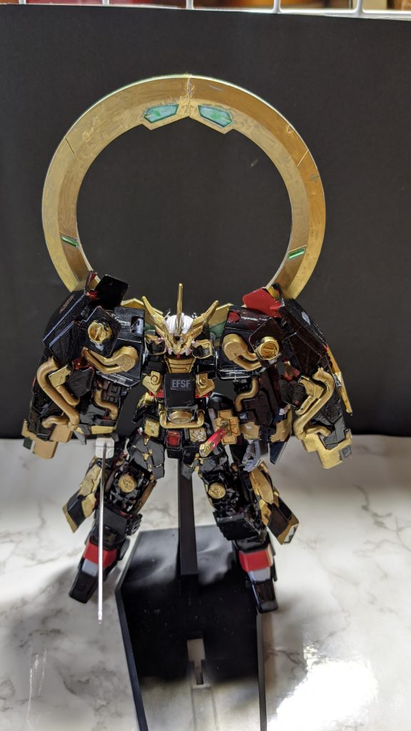 光輪。大将軍なんかが着けてるあれですがもうちょい派手でも良かったかもしれない。