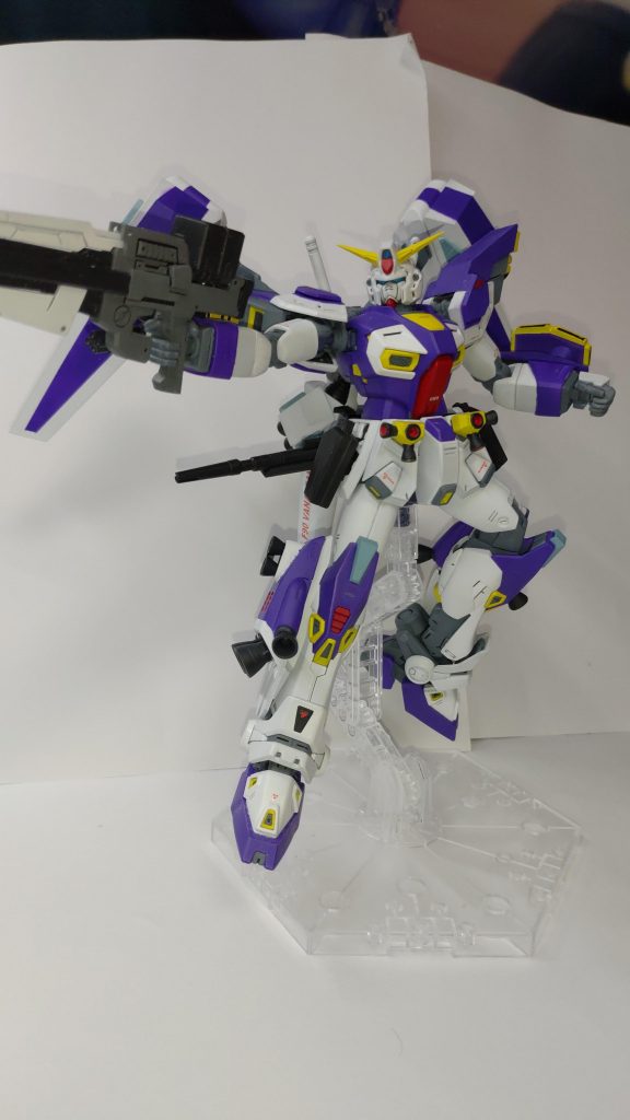 手持ち武器は小型VSBR