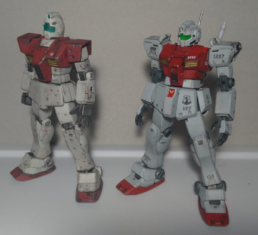 かつて作った100番台⇛　https://gumpla.jp/hg/75990　と比較。ダメージ表現が施されてるのもありますが、今回のジム改は宇宙用を想定して作ったので、汚しの雰囲気も変えています。泥汚れとかスレーキとかはすごい好きなのですが宇宙には水も泥もないですからね(月だったらあるか？)。宇宙は細かい石とかがぶつかる傷のほうが多いと思います。しらんけど。