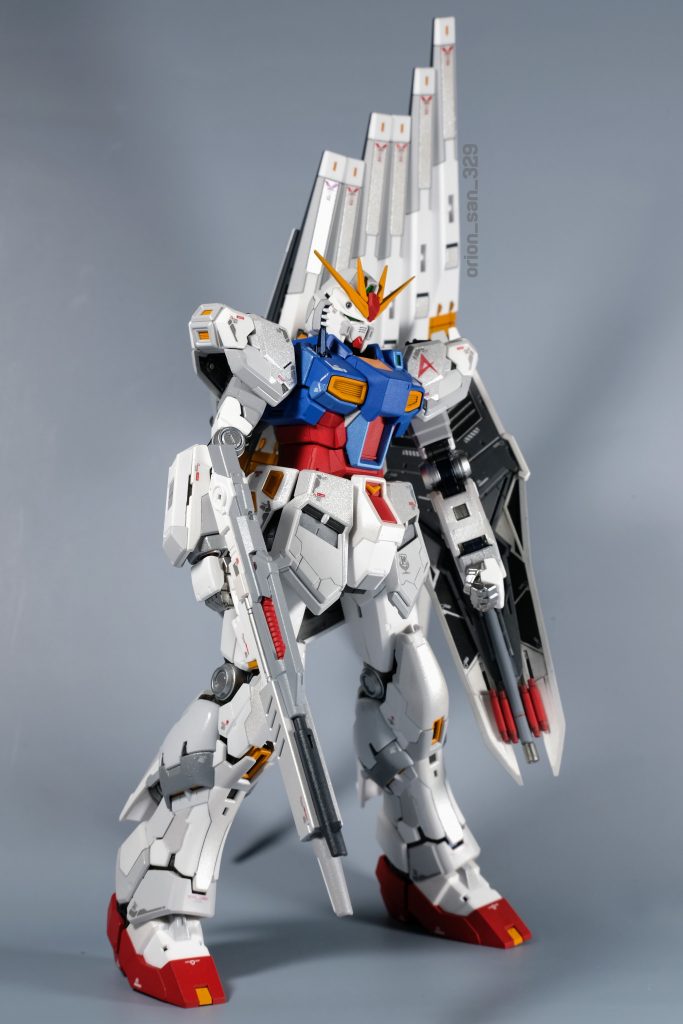 RG Nu Gundam Classic Colour