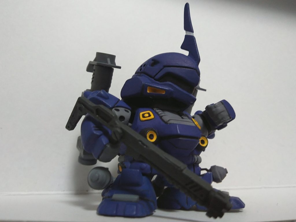 ショットガンは食玩アサルトキングダムの物を少し短くして使っています。