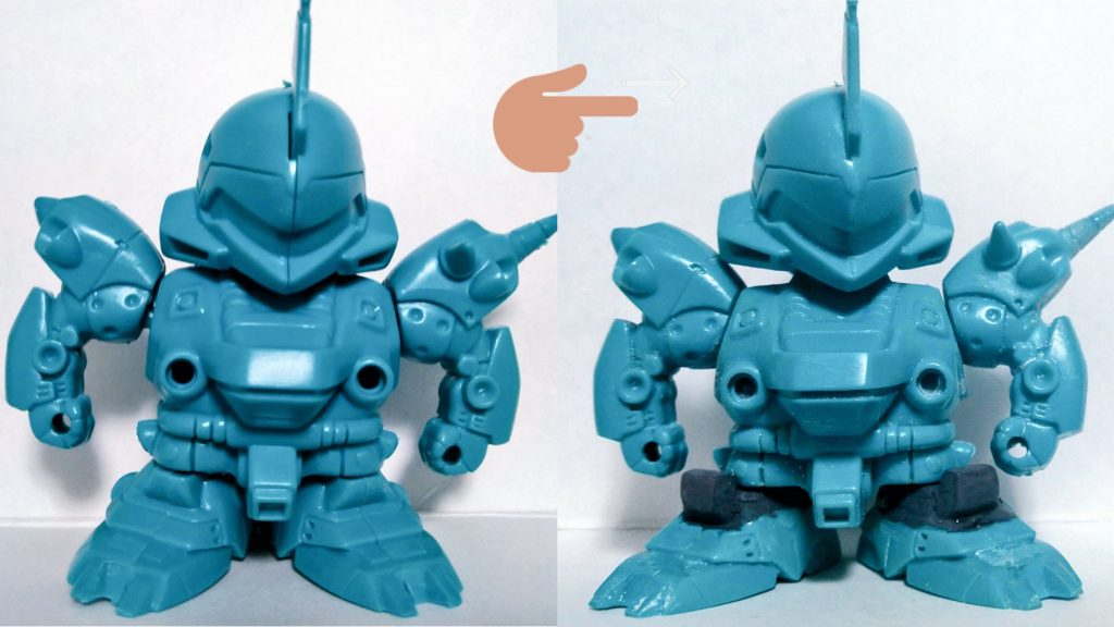 更に膝ブロックを大きくして全体的にギュッとつまった感じを目指しました。左側がビフォー、右がアフターです。この後、足のツメもプラ板で作り直しています。