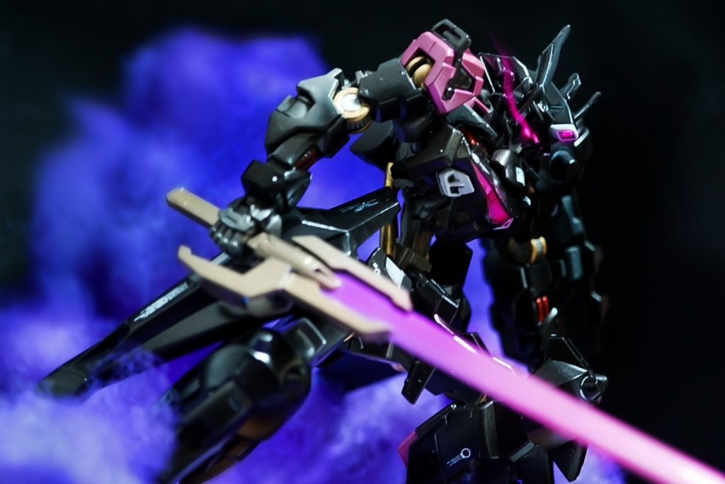 最後に眼光やらを加工した写真で〆ガンスタさんに上げる写真は極力加工しないようにしてるんですが、加工自体は好きですという訳でガンダムウヴァル イークェスでした。好きな機体をいじるのはやはり楽しいものです☺余談ですが冒頭のセリフはGジェネ クロスレイズから。やった人はわかると思いますが動くウヴァルばちくそかっこよくないですか?かっこいいですよね(圧ではでは、最後までご覧いただきありがとうございました(*´ω`*)