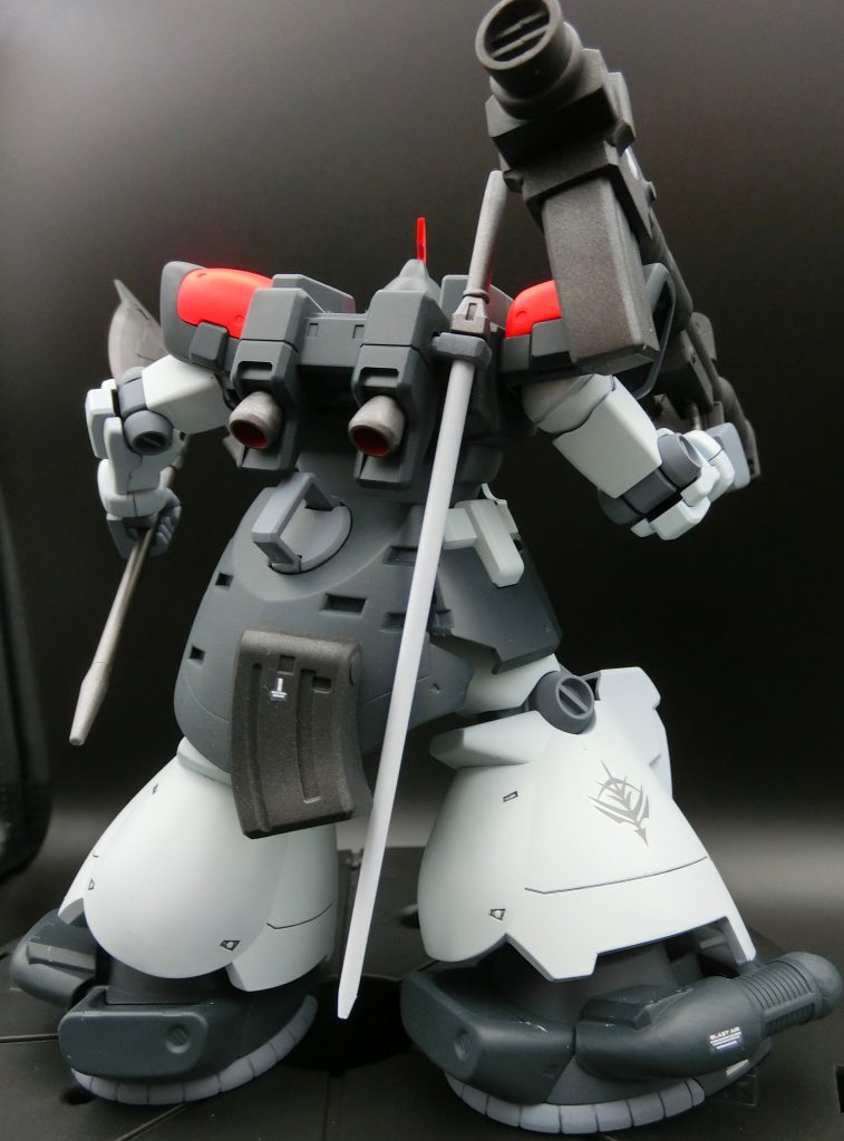 ギレン暗殺計画のガイウスとヴァネッサには、ドムトローペンを配備してほしかったです