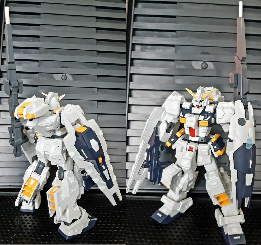 プラ板とスジ彫りは数十カ所は追加しました後々、水転写デカール貼るのを考えたら・・・作業量が多すぎて途中でやめようかと思いましたwが!しかし、、、時すでに遅し、片足を全快でスジ彫りした後なのでもう後には引けなくなりましたw