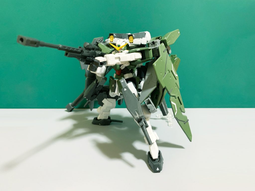 デカールはRGダブルオーライザー用の水転写デカールを使用しています。