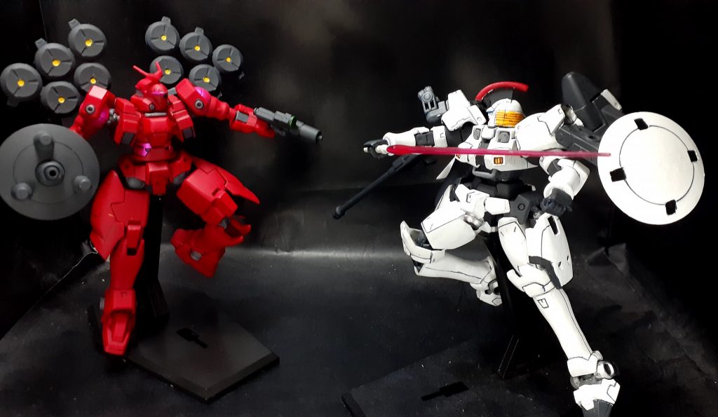 他機体とも絡めてみますまずはトールギスと