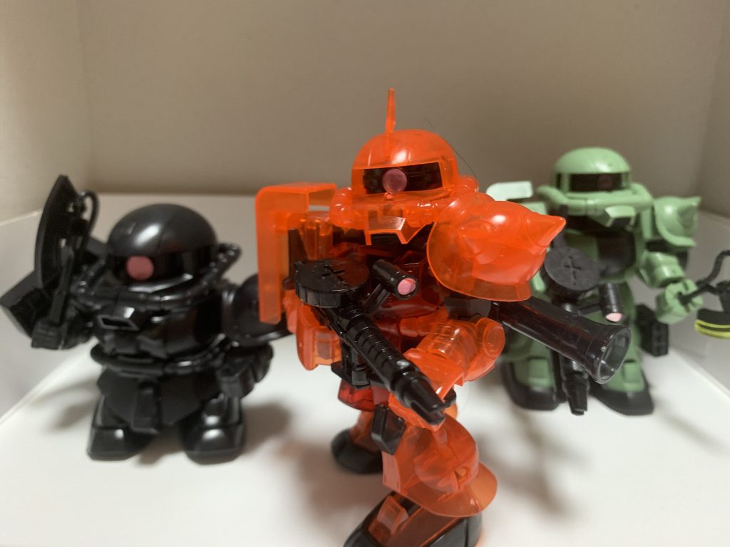 ウチにある旧SDエコプラザク2にSDザク2とのスリーショット。