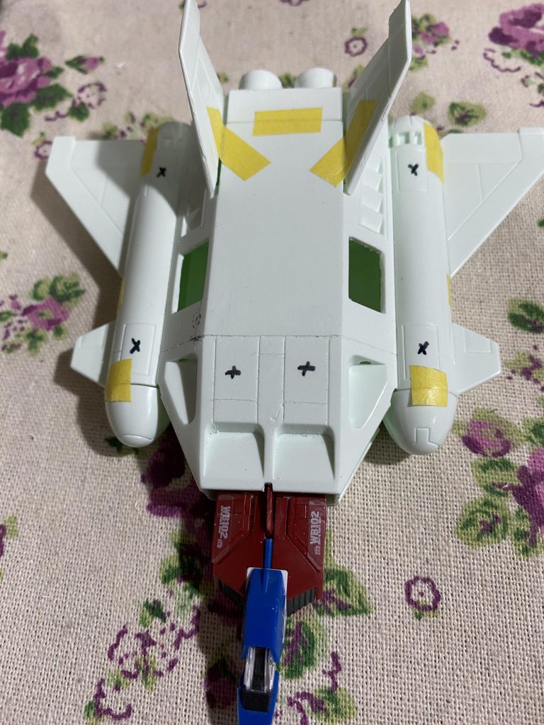 仮組みとスジ彫り