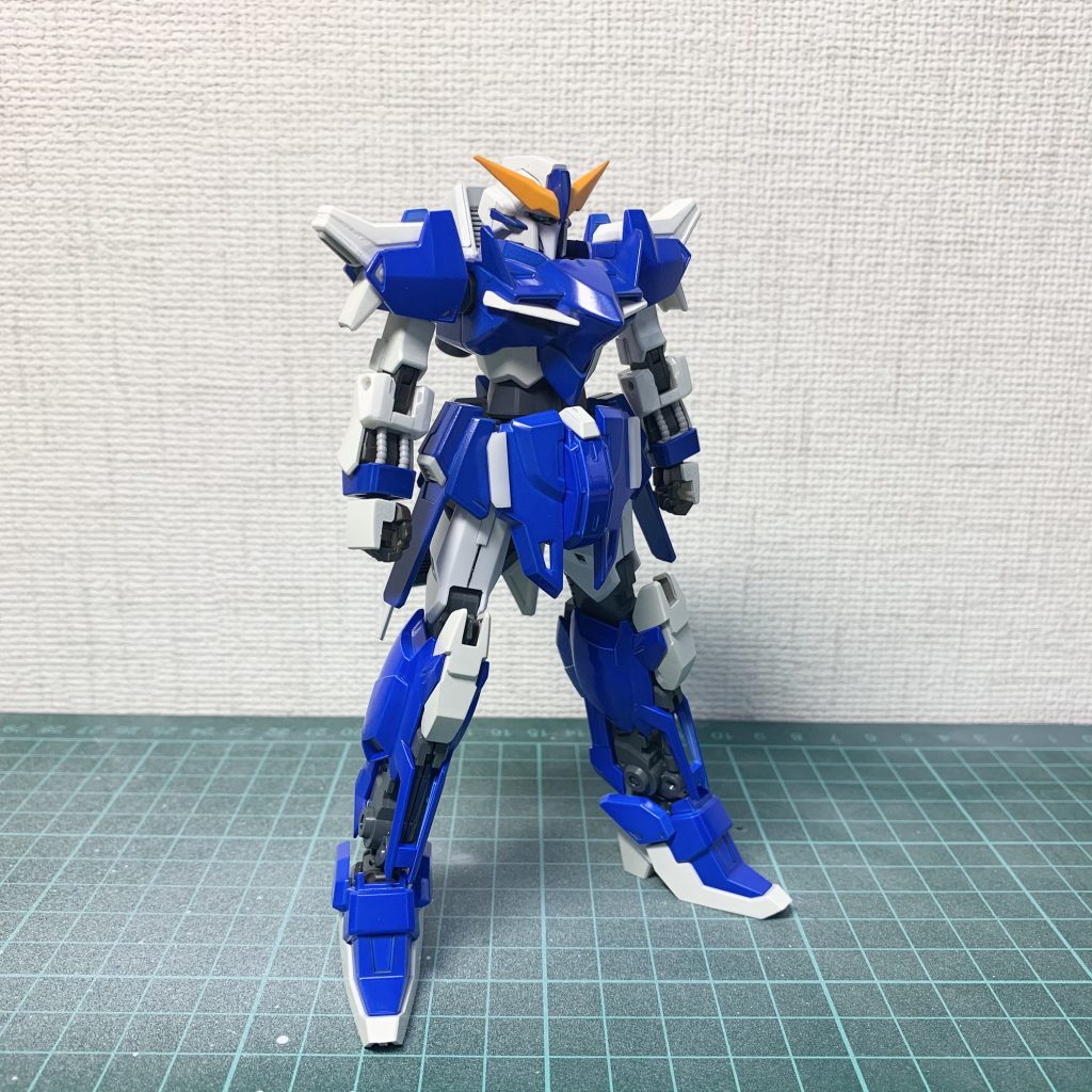 結局頬と胸部の黄色を変えたら綺麗におさまり、これで完成したのでした!いやぁここまで長かった.....