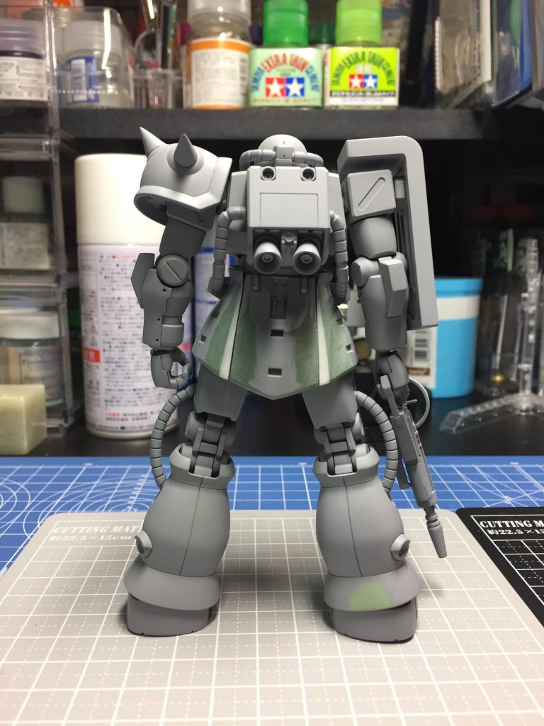 股関節、幅増したおかげで　スカートの隙間が　目立つって落ちここでスカート幅増しする感覚が　素敵！勉強なります。