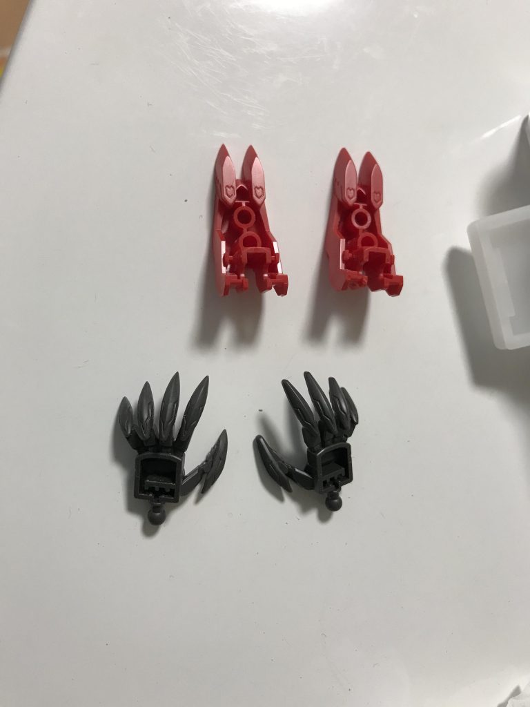 つま先と指先はシャープ化しました