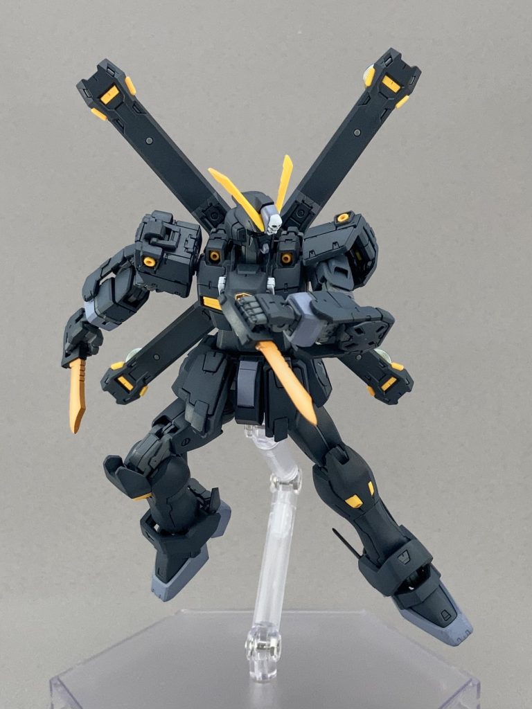 ヒートダガーはホワイト→クリアオレンジの順で吹いてます。