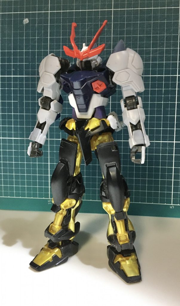 最初期造形。まだ下腹部周りなど特に造形が甘く、さらなる微調整を加え…